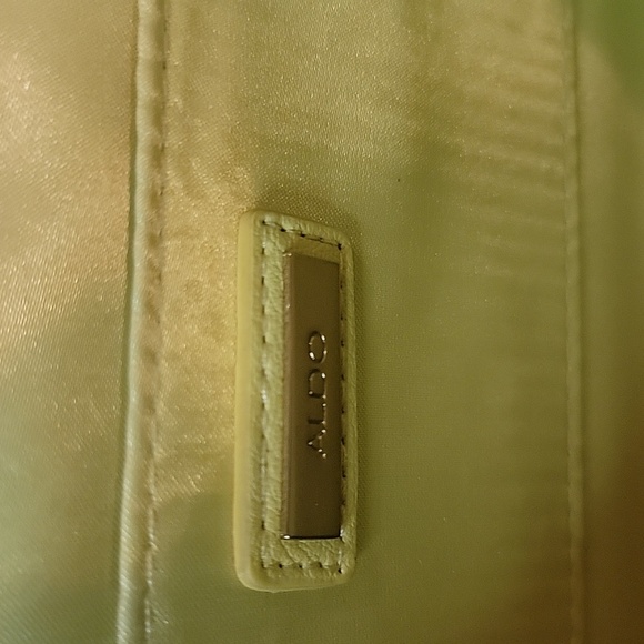 Aldo Yellow Clutch some spots.  Has a snap closure and chain shoulder strap - Picture 8 of 8